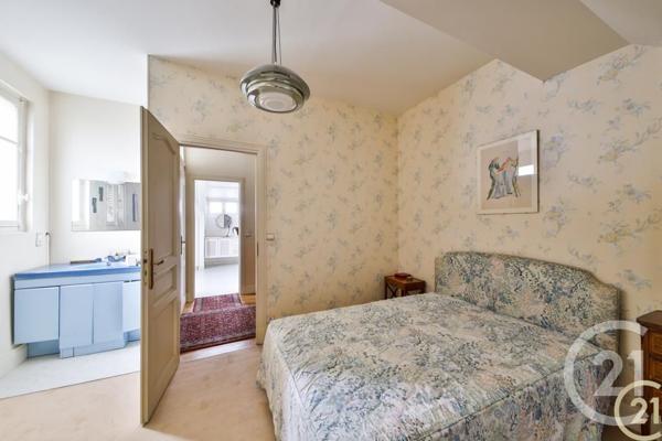 maison à vendre 6 pièces - 330,79 m2 BOURG LA REINE - 92