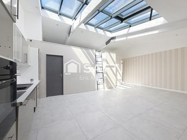 Esprit loft, central, volume, tout confort !