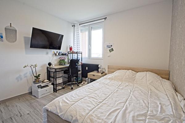Appartement T5 rénové avec garage