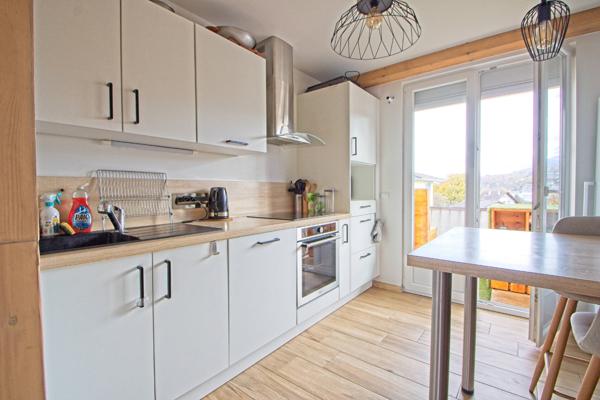 Appartement T5 rénové avec garage