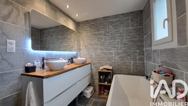 Maison à vendre 5 pièces 149,69 m² Peaugres