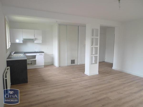 Appartement à louer 2 pièces 51.56m²