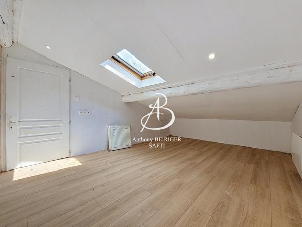 Maison de village rénovée