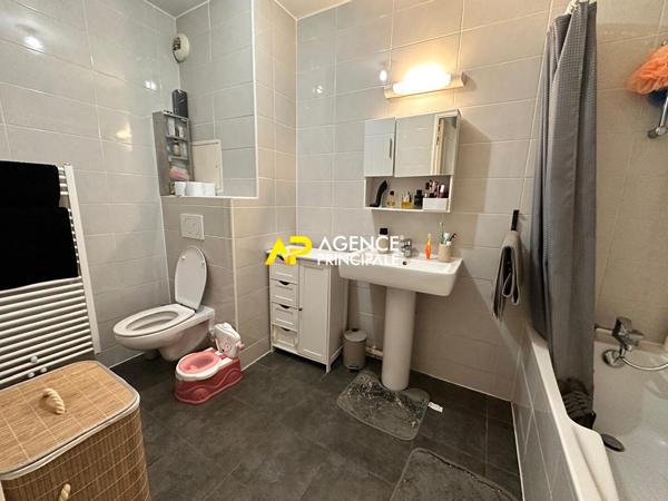 Sartrouville - La Croix Blanche - Appartement 3 pièces 66.19 m2 €279 000 ** - Référence 9499