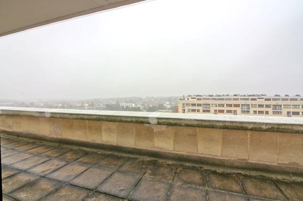 Studette / chambre de service Antony 9.23 m2