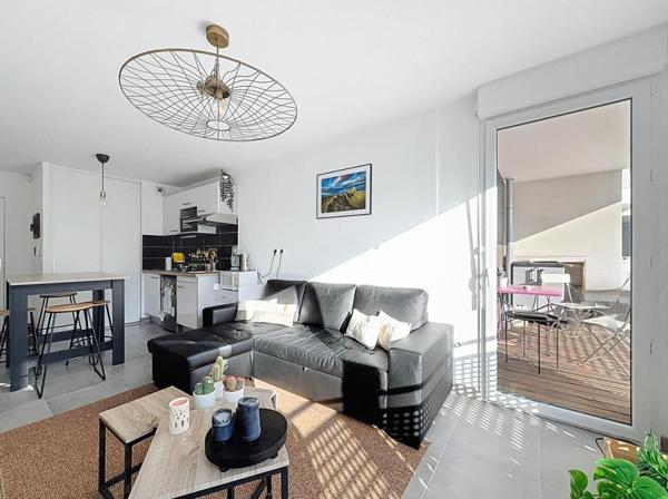 A VENDRE - TOULOUSE quartier Montaudran - Appartement 2 pièces 44m² avec balcon et parking en sous-sol