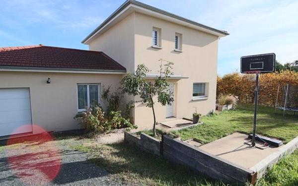 Maison à vendre    6 pièces • 115 m2 Écully