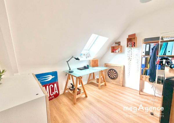 Maison à DONVILLE-LES-BAINS, 50350 - 5 pièces 144m²