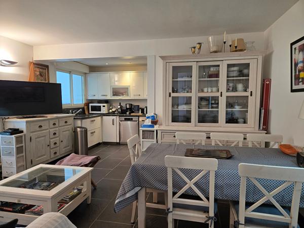 17200 ROYAN ROYAN CENTRE - APPARTEMENT T4 AVEC JARDIN PRIVATIF