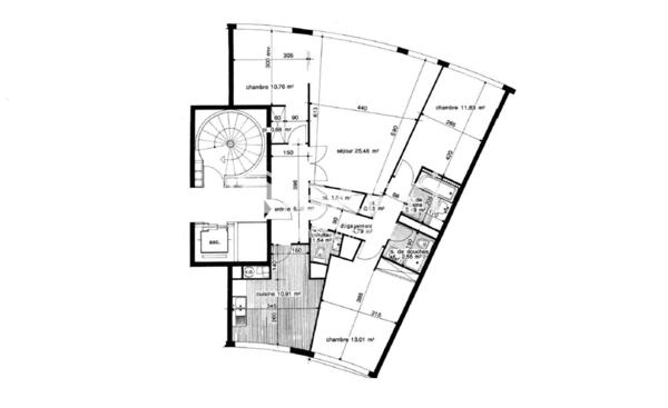 Paris 15ème, Lourmel, résidence de standing, 4 pièces, cave et parking en sus