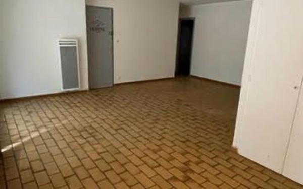 Appartement à louer    4 pièces •  Mont-de-Marsan