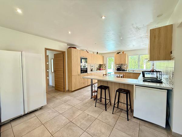 Maison 6 pièces 146 m2