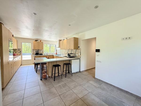 Maison 6 pièces 146 m2