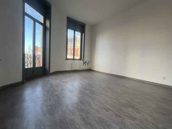 T2 RÉNOVÉ EN PLEIN CENTRE-VILLE