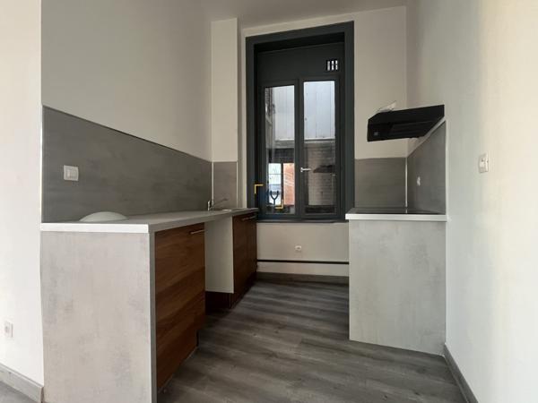 T2 RÉNOVÉ EN PLEIN CENTRE-VILLE