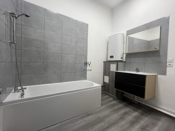 T2 RÉNOVÉ EN PLEIN CENTRE-VILLE