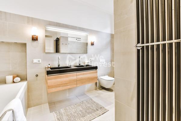 Duplex T4/T5 de 123 m2 au dernier étage