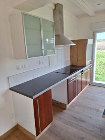 MAISON DE PLAIN PIED 2 CHAMBRES A 20 MN DE JONZAC - DISPO LE 25 NOVEMBRE