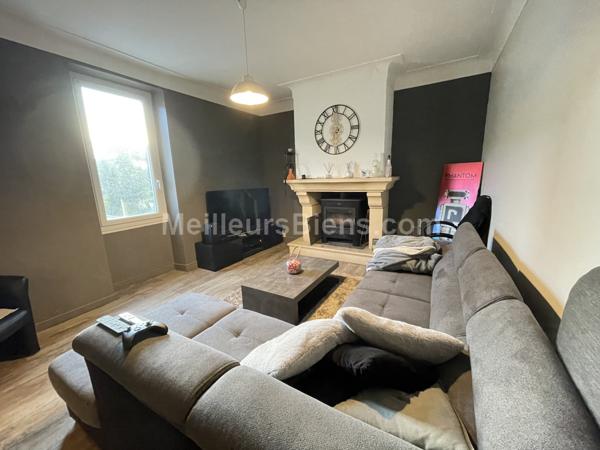 Exclusivité : Immeuble composé de deux appartements de type T3 + garage