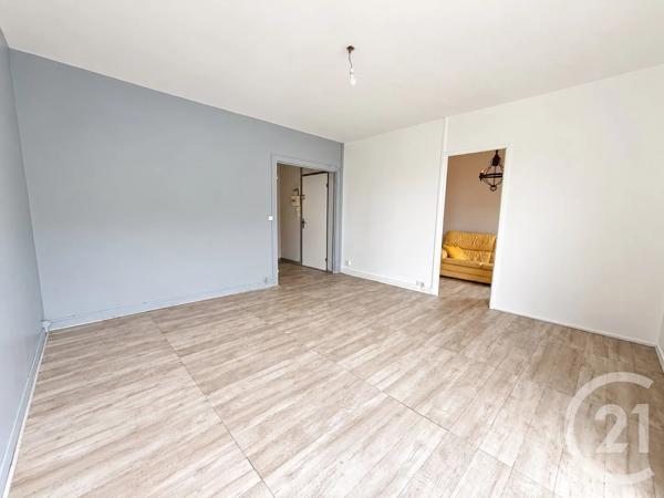 Appartement F4 à vendre  4 pièces - 69,79 m 2   AVON  - 77