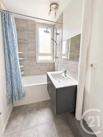 Appartement F4 à vendre  4 pièces - 69,79 m 2   AVON  - 77