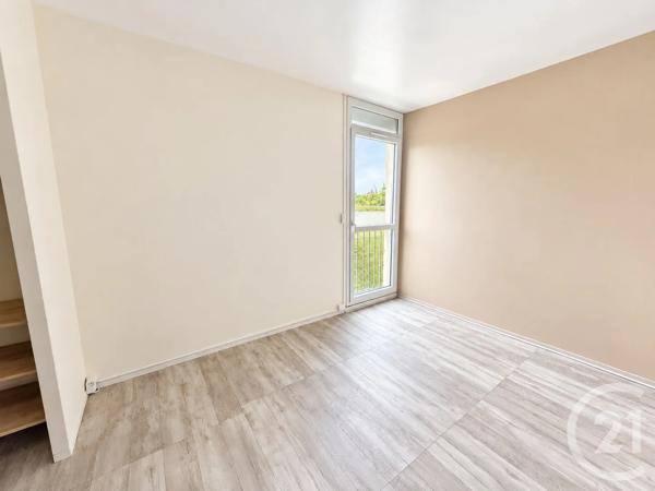 Appartement F4 à vendre  4 pièces - 69,79 m 2   AVON  - 77