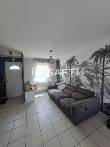 Maison de lotissement individuelle avec garage double stationnement et jardin dans un éco quartier