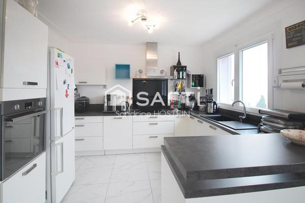 Maison Individuelle de 140m2 rénovée sur 535m2