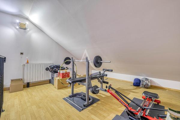 VERT-GALANT - maison Tremblay En France 6 pièces 125.8 m2 et dépendance
