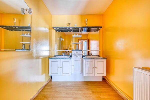 VERT-GALANT - maison Tremblay En France 6 pièces 125.8 m2 et dépendance