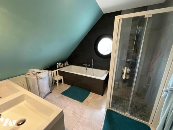 PLOEMEUR - KERIEL - Maison de 184m² 