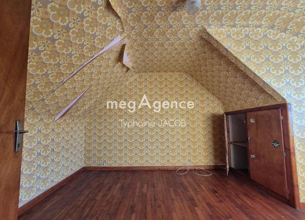 Maison à Lanvollon, 22290 - 6 pièces 109m²