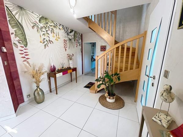 Maison 607 260 € Crozon 9 p 156 m² DPE A