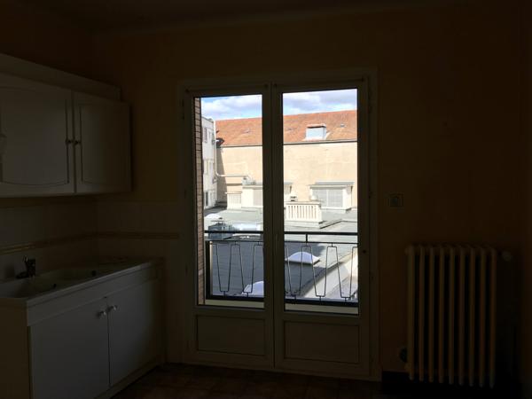 Type 2- 11 RUE MARIE MAUREL AURILLAC avec ascenseur cave avec parking Détails des diagnostics énergétiques