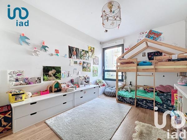 Appartement 4 pièces de 92 m² à Aubervilliers (93300)