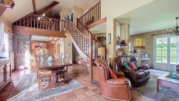 Orvault Bois Raguenet - Clos de la Rotonde : En vente maison 3 chambres + 4ème possible, bureau, vie de plain pied. Superbe parcelle !