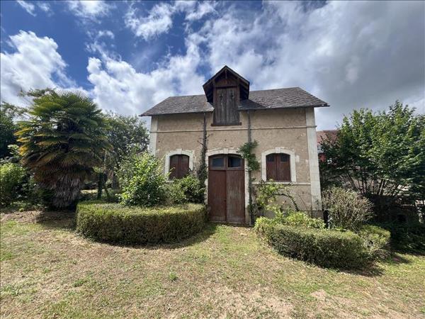 Maison à vendre |  La Châtre |  6 pièces | 254 m²