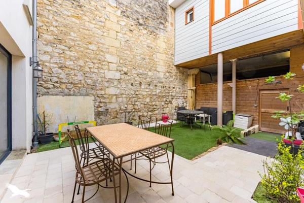 Immeuble à vendre |  Bordeaux |  310 m²