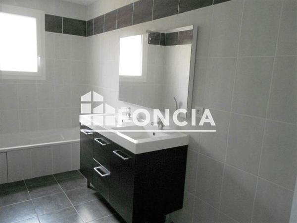 Location Maison 4 pièces 94.33 m² - 227 ALLEE DES ROSSIGNOLS Commelle Vernay 42120