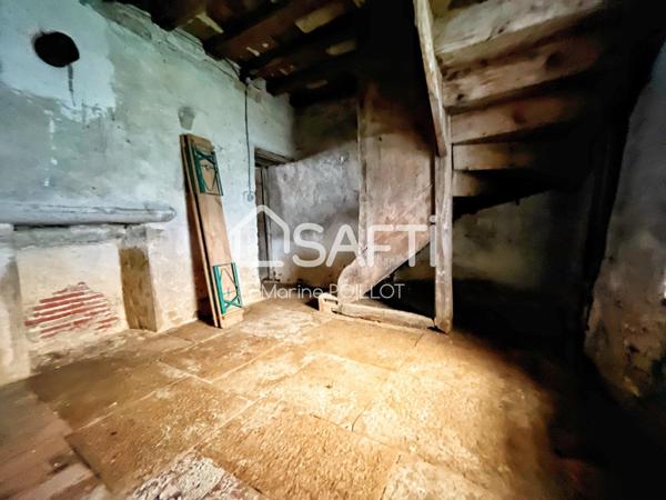 GARAGE ; 20 minutes BEAUNE, 35 minutes CHALON SUR SAÔNE 50 minutes DIJON