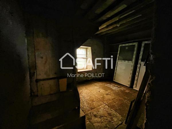 GARAGE ; 20 minutes BEAUNE, 35 minutes CHALON SUR SAÔNE 50 minutes DIJON