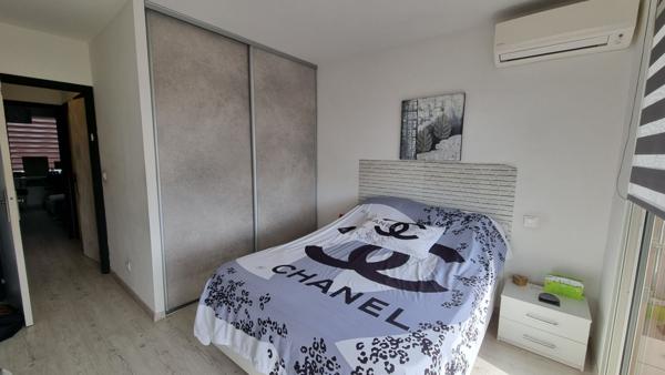 LOCATION : appartement F3 (72 m²) à BORGO