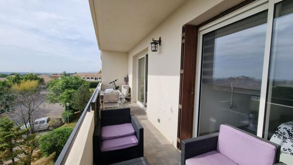 LOCATION : appartement F3 (72 m²) à BORGO