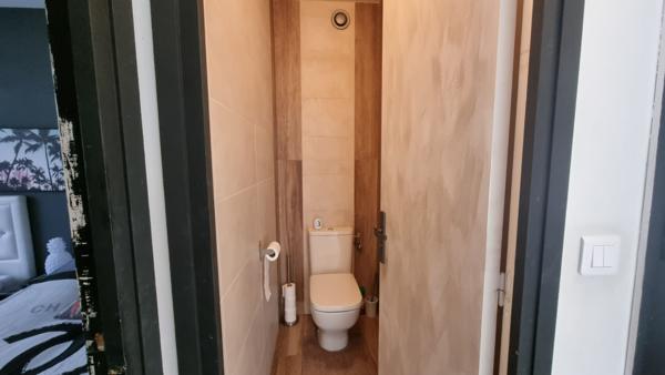 LOCATION : appartement F3 (72 m²) à BORGO