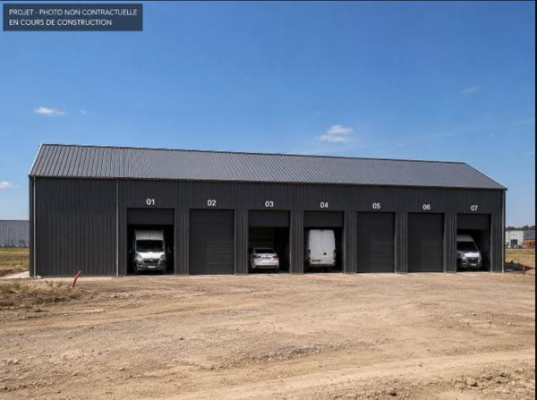 BOX / ENTREPÔT À LOUER ! 54 m²  - CHASNAIS (à 10 min de Luçon)