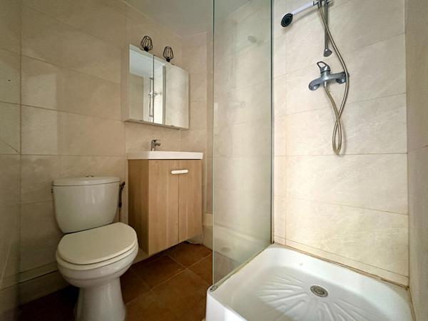 Studio avec extérieur - Saint-Michel , Bordeaux