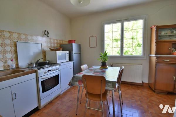 Maison sur sous-sol sur terrain de 4990 m²