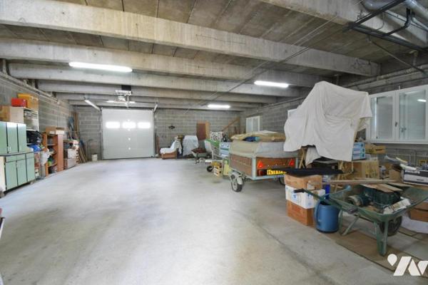 Maison sur sous-sol sur terrain de 4990 m²