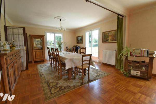 Maison sur sous-sol sur terrain de 4990 m²