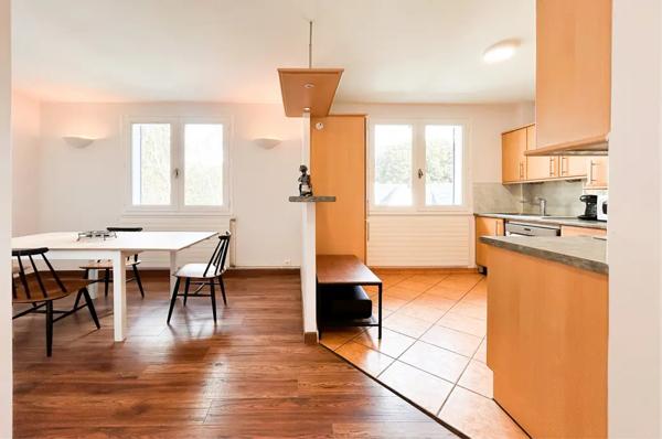 Appartement T4 en duplex de 84 m2.